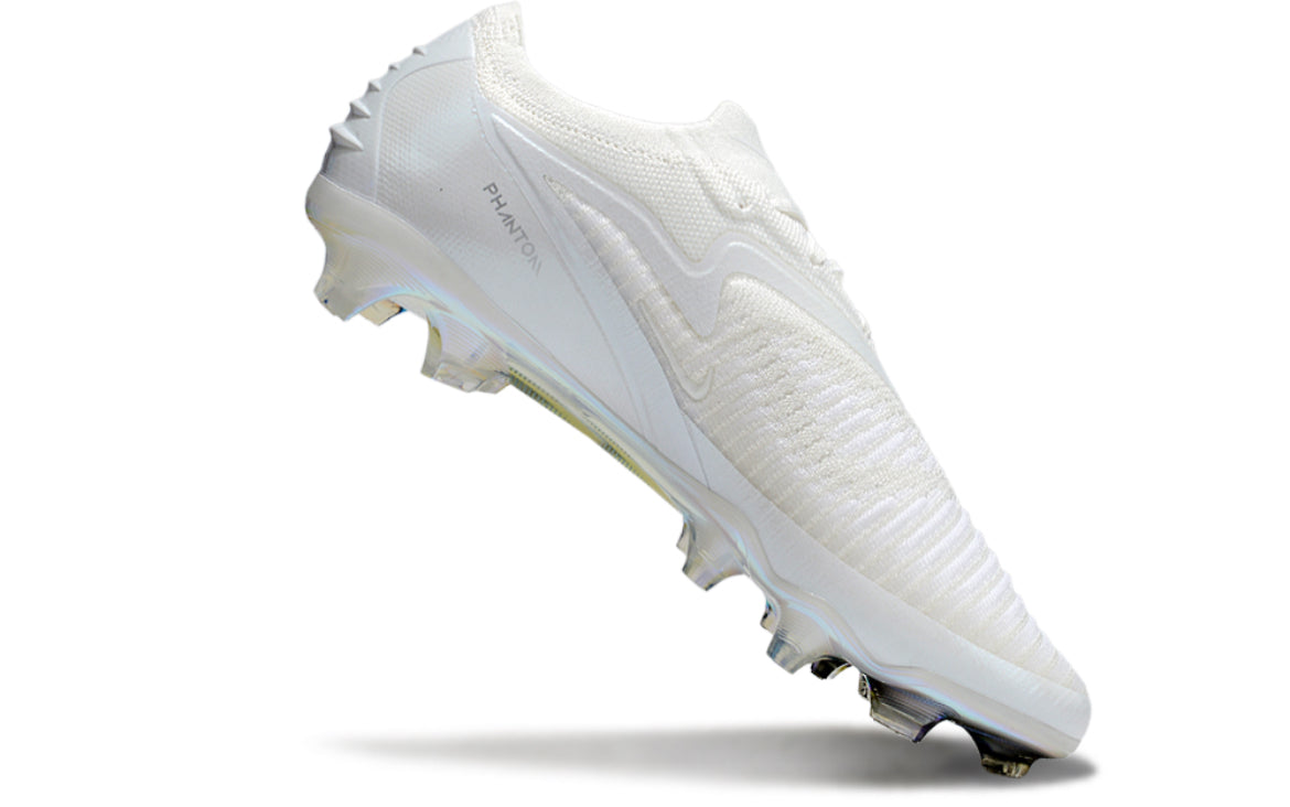 Phantom GX III Triple White