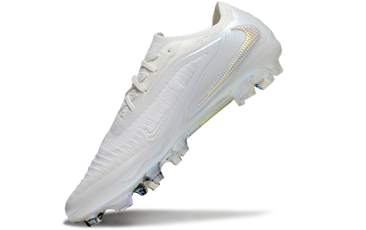 Phantom GX III Triple White