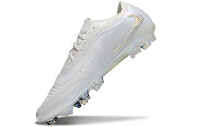 Phantom GX III Triple White